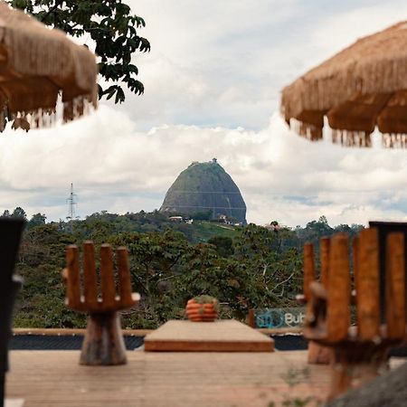 Bubblesky Glamping Guatape Hotel ภายนอก รูปภาพ